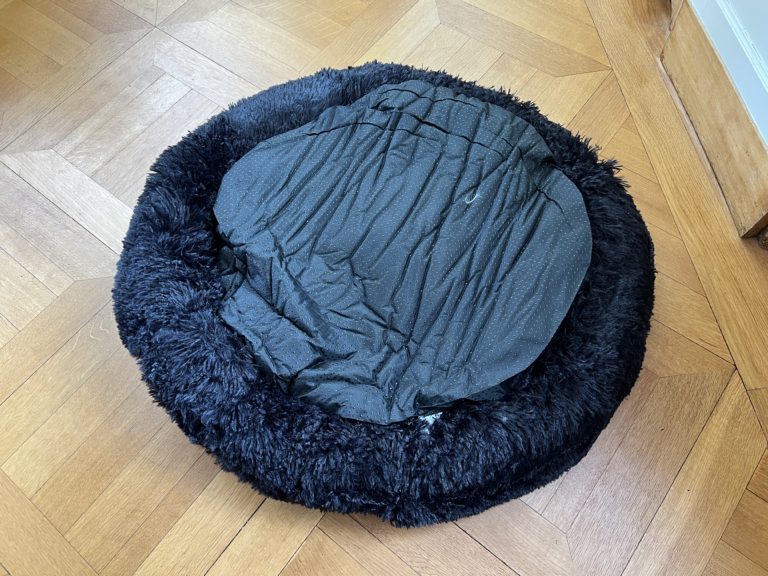 Unsere Erfahrungen mit dem Hundebett Wolke 7 (Test) - Hunde2.de